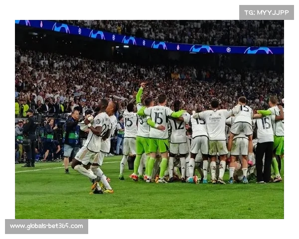 巅峰对决再燃战火 欧冠半决赛拜仁对阵皇马精彩演绎 巅峰对决再燃战火 欧冠半决赛拜仁对阵皇马精彩演绎