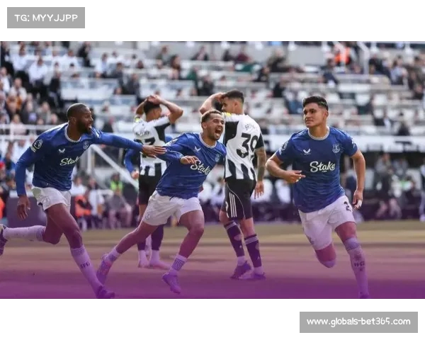 欧战焦点曼联热刺首战失利 罗马拉齐奥昂首胜利争夺欧战荣耀