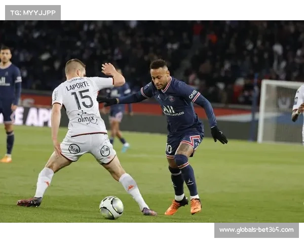 里昂篮球队力挺现代竞技,盼夺回荣耀之势显强劲 里昂篮球队力挺现代竞技,盼夺回荣耀之势显强劲